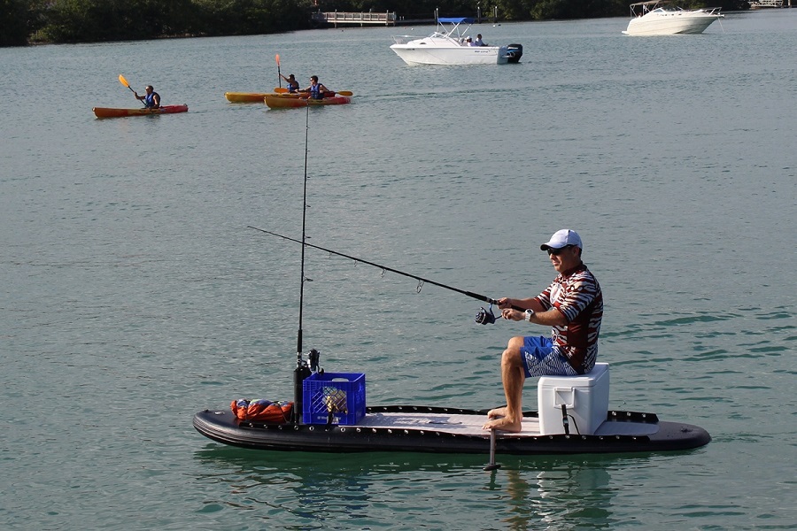 Baleares autoriza la pesca desde kayaks o tablas de 'paddle surf'